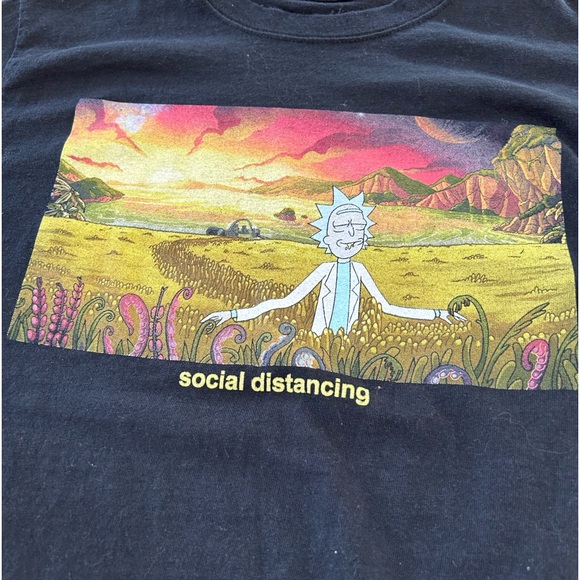 Rick and Morty black tee. Social Distancing graphic on front. Men’s size Small - Picture 3 of 5